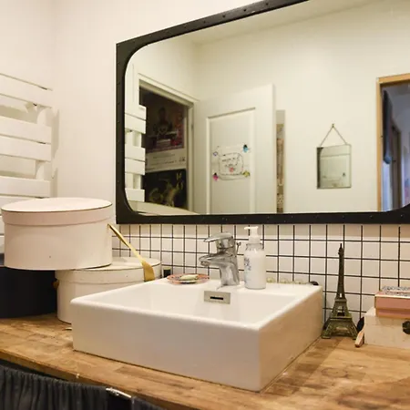 Spacious Duplex - Near Park