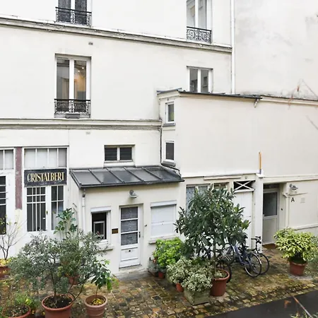 Apartman Spacious Duplex - Near Park *